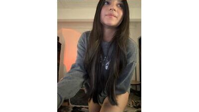 aly_golden_ public webcam profile photo 9