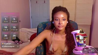 amber_fae public webcam profile photo 2