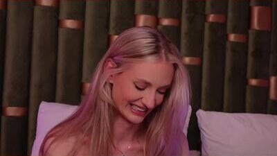 AmeliaAngel public webcam profile photo 9