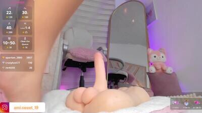 ami_sweet_19 public webcam profile photo 8