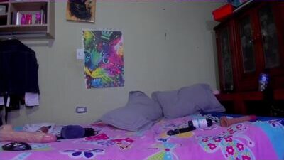 anevans2 public webcam profile photo 6