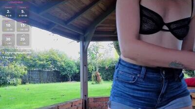 Angiehuston1 public webcam profile photo 5