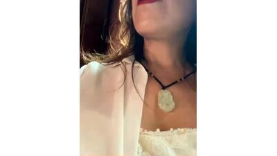 anna_yngs public webcam profile photo 2