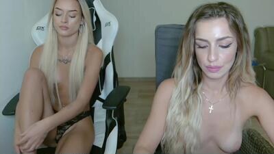 anyaamurr public webcam profile photo 2