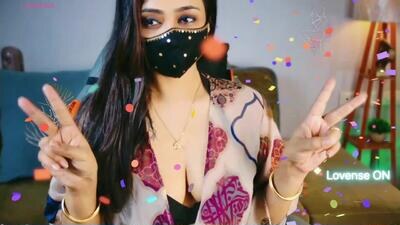 Aphrodisia_XOXO public webcam profile photo 2