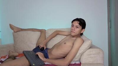 arito__ public webcam profile photo 8