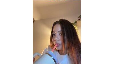 aryrosee public webcam profile photo 9