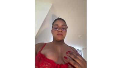 ashley_tompson1 public webcam profile photo 2