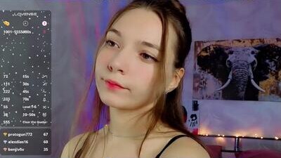 AuraLune__ public webcam profile photo 6