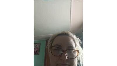 AureliaSky598 public webcam profile photo 6