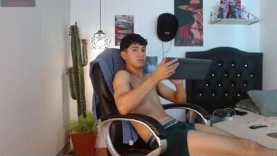 axel_rose20 public webcam profile photo 4