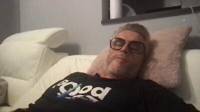 Axl_hot public webcam profile photo 4