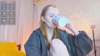 bae_cake_ public webcam profile photo 10