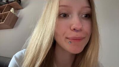 BivalentFalloff public webcam profile photo 5