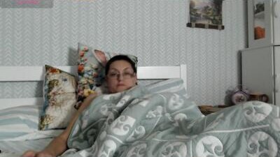 BloomingAllure public webcam profile photo 9