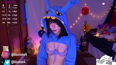 bluelen public webcam profile photo 7