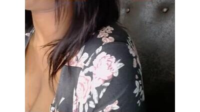 bustylaura4u public webcam profile photo 6