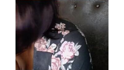 bustylaura4u public webcam profile photo 9