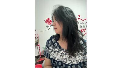 buusoom public webcam profile photo 2
