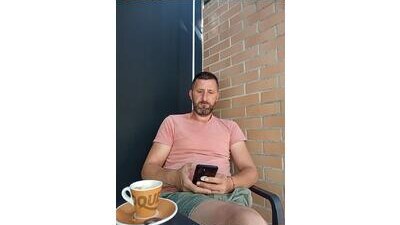 BZH45 public webcam profile photo 10