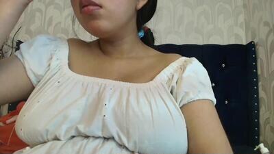 carolinebrunx public webcam profile photo 4
