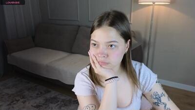 catanadick public webcam profile photo 8