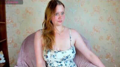 Charil_Wilson public webcam profile photo 7