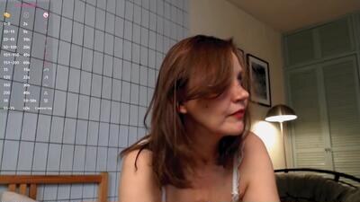 charline_thefoxtail public webcam profile photo 4