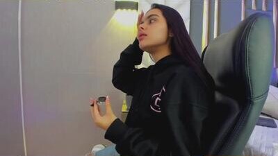 chloeharper_ public webcam profile photo 10