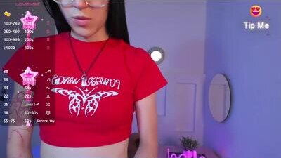 chloehil2 public webcam profile photo 10