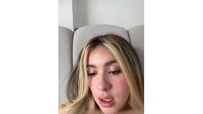 cloee_rainbow1 public webcam profile photo 7