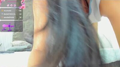 coniie_jhons public webcam profile photo 8