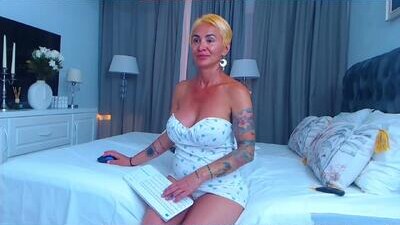 Cynthyax public webcam profile photo 5