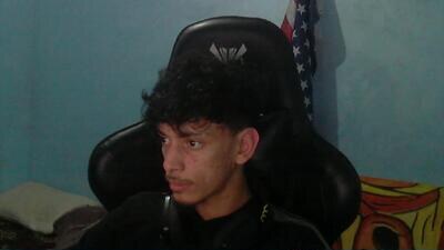 dark_desirex public webcam profile photo 4
