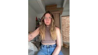 darling_xxx public webcam profile photo 9