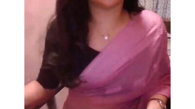 Diya_04 public webcam profile photo 4