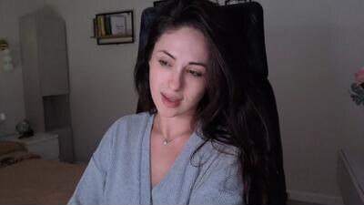 dorisdolll public webcam profile photo 3