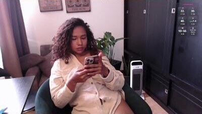 ELENNA__SNOW public webcam profile photo 10