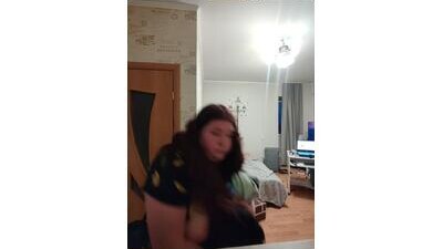 Elina-Bondi public webcam profile photo 5