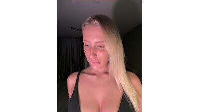 Elizebeth_Parker public webcam profile photo 6