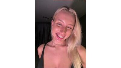 Elizebeth_Parker public webcam profile photo 7