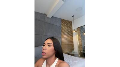 EllaSanz_ public webcam profile photo 3