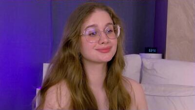 elliehayes public webcam profile photo 9