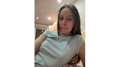 ellirose public webcam profile photo 9