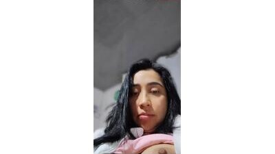 Elowyn public webcam profile photo 8