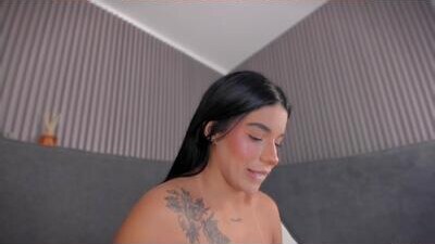 emelie_89 public webcam profile photo 10