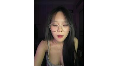Emely-lysea public webcam profile photo 2