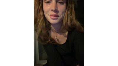 emiliacatalina public webcam profile photo 2