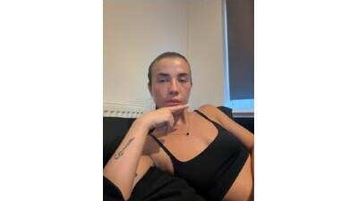 emilyangelxx public webcam profile photo 5
