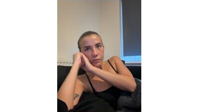 emilyangelxx public webcam profile photo 7